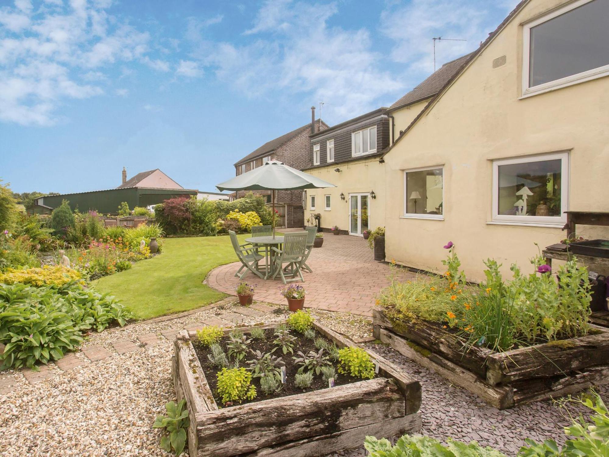 Villa Hippos Rest Mow Cop Exterior foto