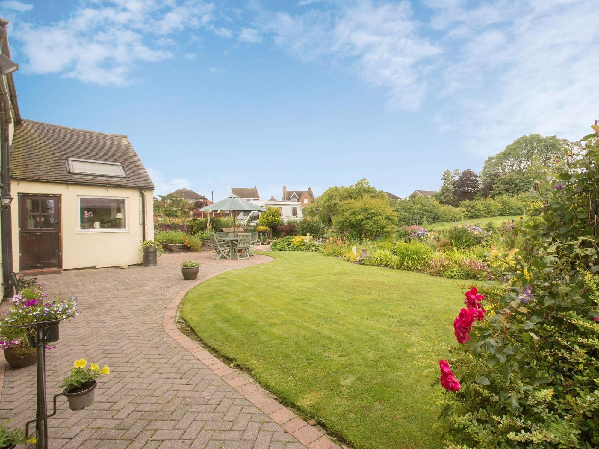 Villa Hippos Rest Mow Cop Exterior foto